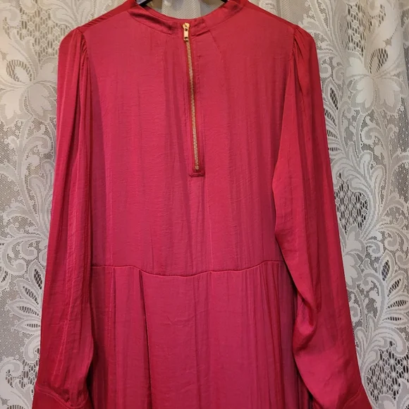 Free People L Vintage Pink Satin Embroidered Long Sleeve Tunic Top w/ Front Slit - Picture 6 of 8
